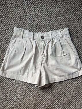 Free People High-Rise Pleated Shorts - Light Tan Khaki Color